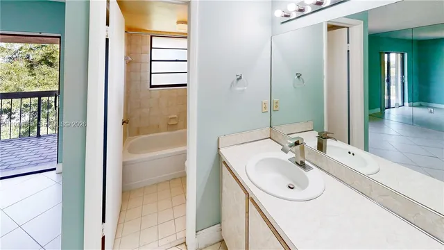 $240,000 | 1300 Southwest 122nd Avenue, Unit 419B2, Miami, FL 33184