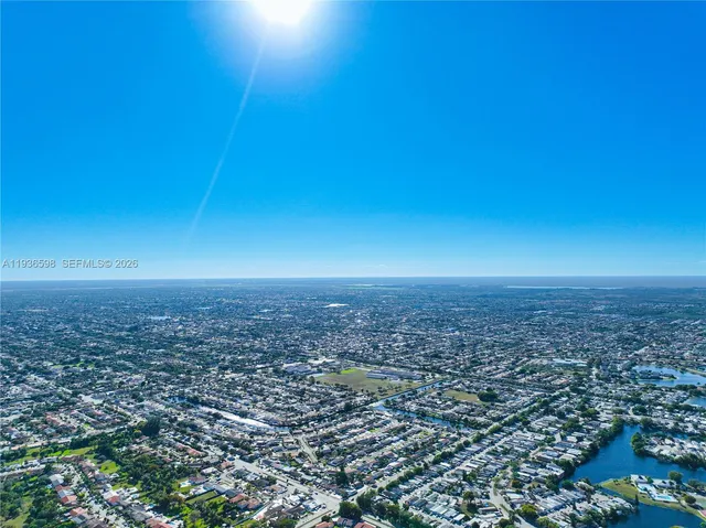 $240,000 | 1300 Southwest 122nd Avenue, Unit 419B2, Miami, FL 33184