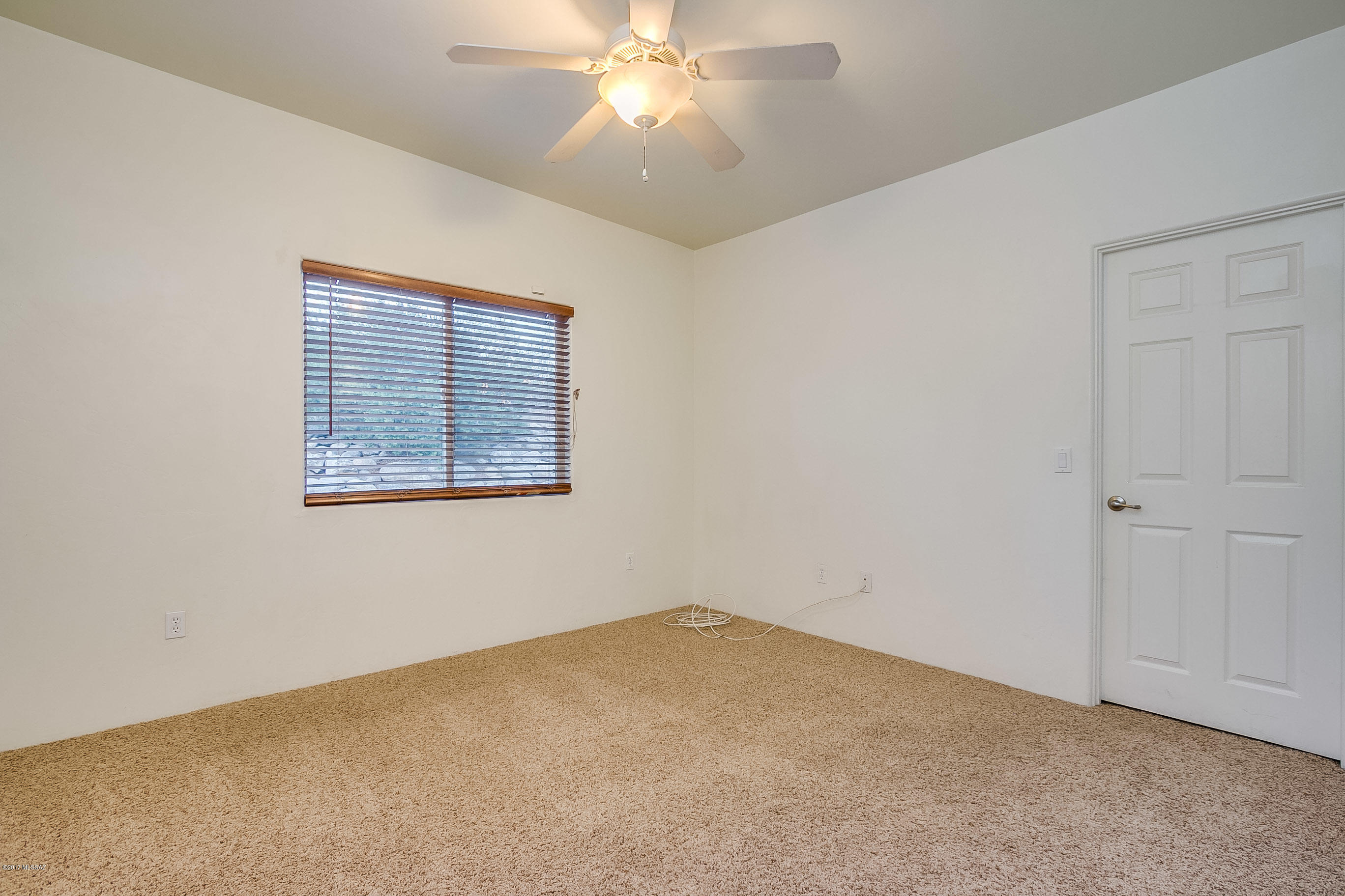 8674 South Long Bar Ranch Place Vail, AZ 85641 - Photo 14 of 29
