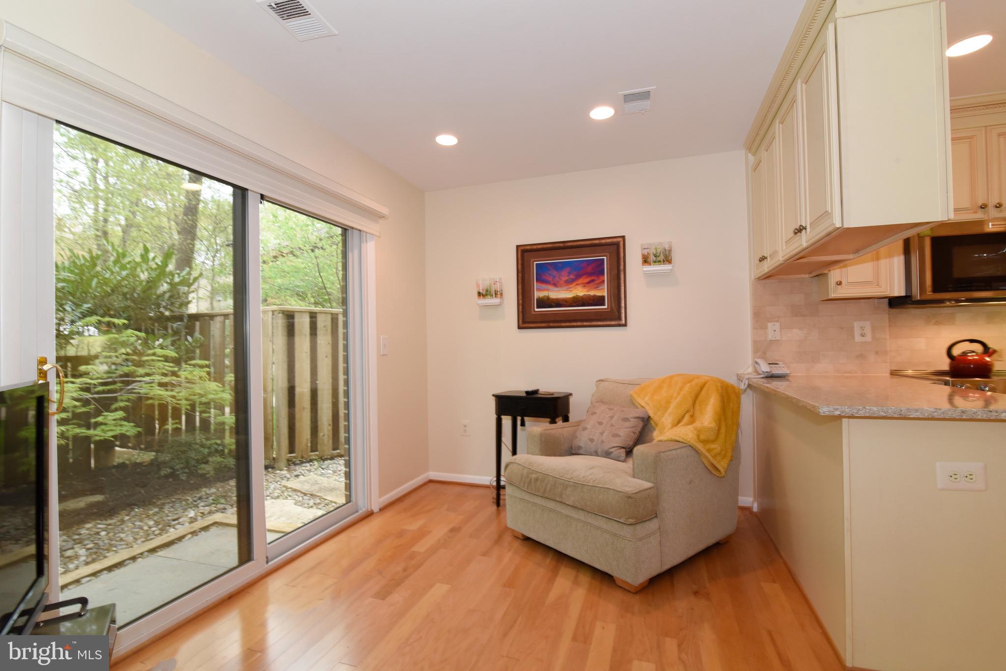 1990 Winterport Cluster Reston, VA 20191 - Photo 11 of 26 Gallery Image 11