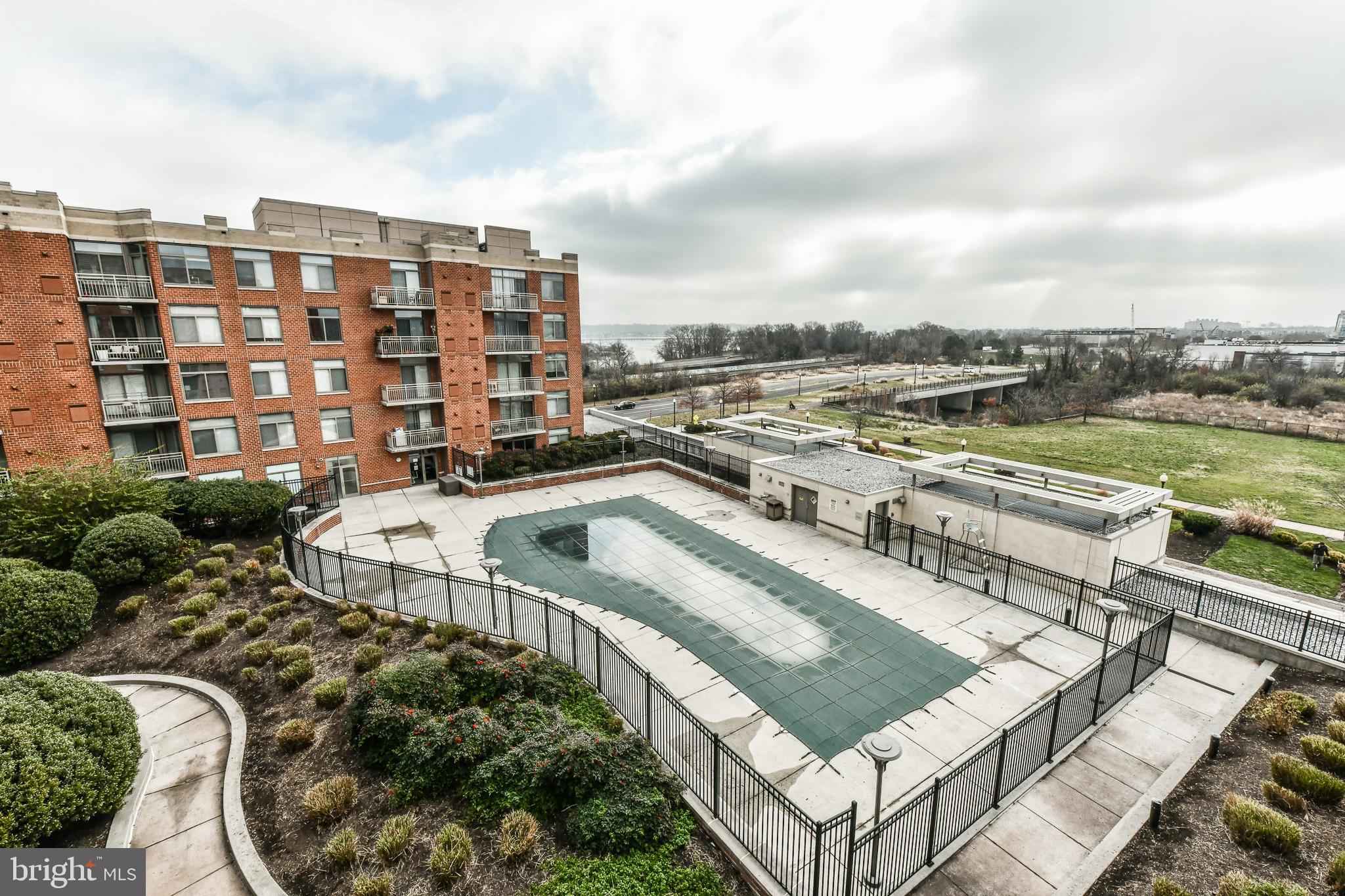 3650 South Glebe Road, Unit 343 Arlington, VA 22202 - Photo 26 of 43
