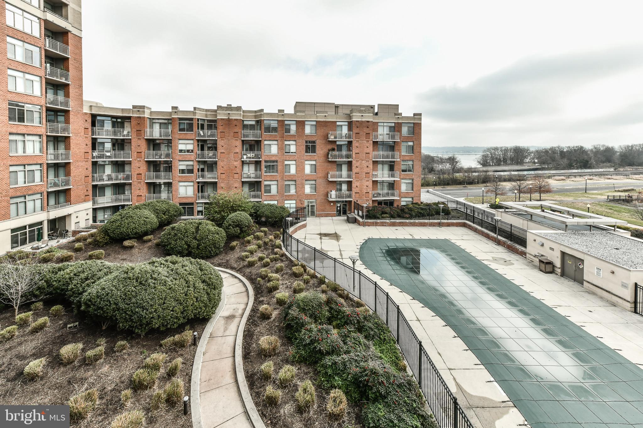 3650 South Glebe Road, Unit 343 Arlington, VA 22202 - Photo 27 of 43