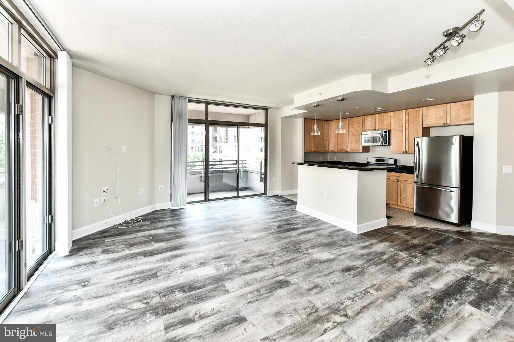 3650 South Glebe Road, Unit 343 Arlington, VA 22202 - Photo 8 of 43