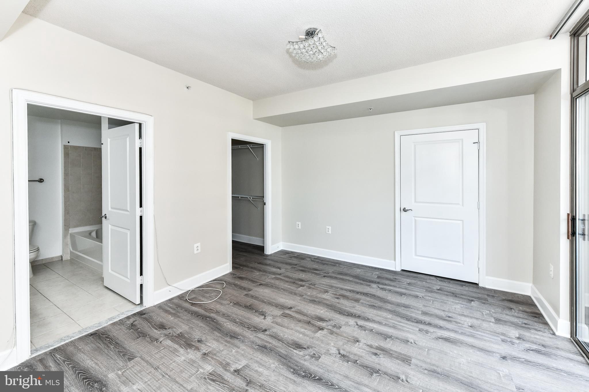 3650 South Glebe Road, Unit 343 Arlington, VA 22202 - Photo 9 of 43