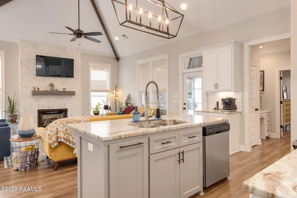 $350,000 | 215 Whispering Meadows Road, Broussard, LA 70518
