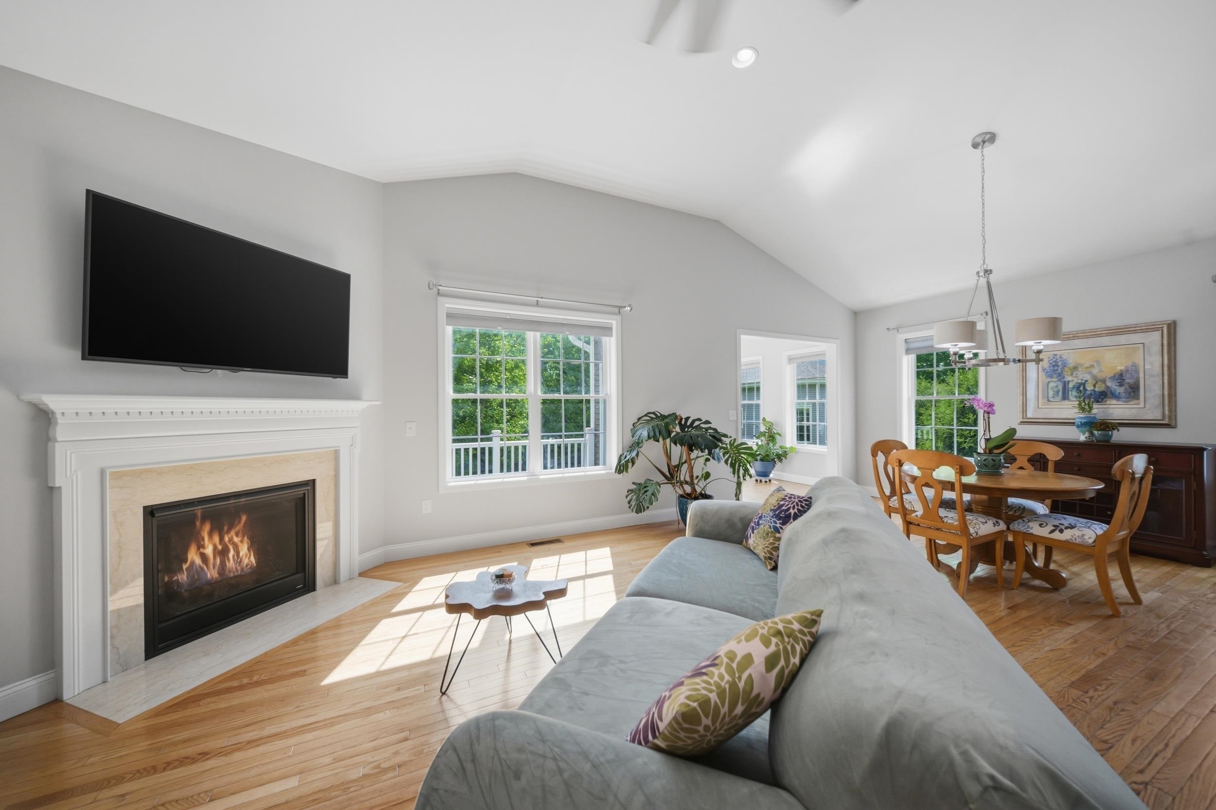 26 Pepper Hill Road Londonderry, NH 03053 - Photo 13 of 47