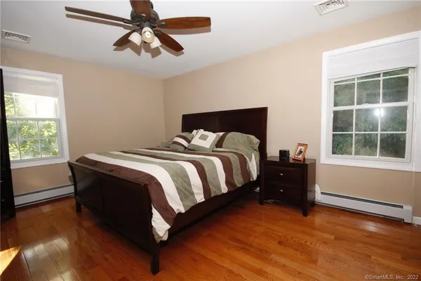 $2,900 | 9 Ledgewood Court, Norwich, CT 06360