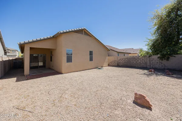 $1,995 | 6918 South 37th Glen, Phoenix, AZ 85041