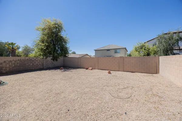 $1,995 | 6918 South 37th Glen, Phoenix, AZ 85041