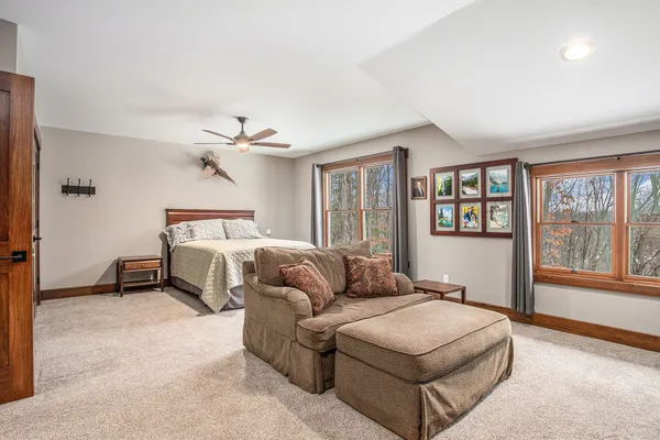 $949,900 | 7606 North 46th Street, Augusta, MI 49012