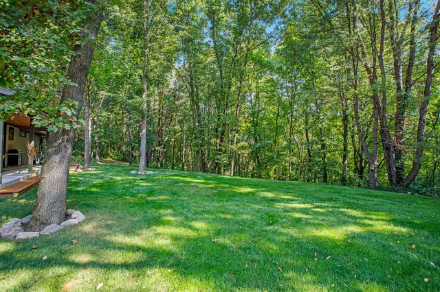 $949,900 | 7606 North 46th Street, Augusta, MI 49012