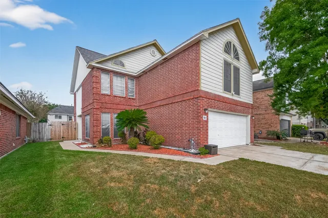 $224,900 | 917 Hartman Drive, Baytown, TX 77521