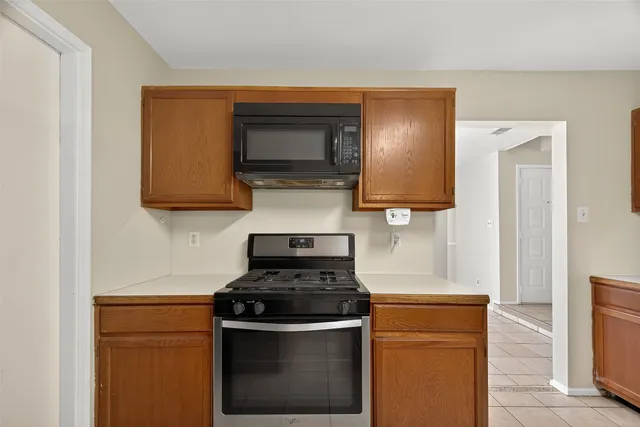 $224,900 | 917 Hartman Drive, Baytown, TX 77521