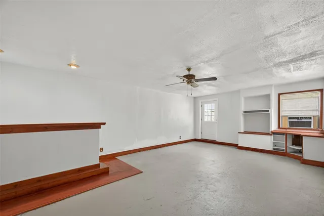 $224,900 | 917 Hartman Drive, Baytown, TX 77521