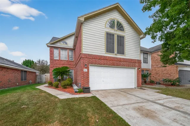 $224,900 | 917 Hartman Drive, Baytown, TX 77521