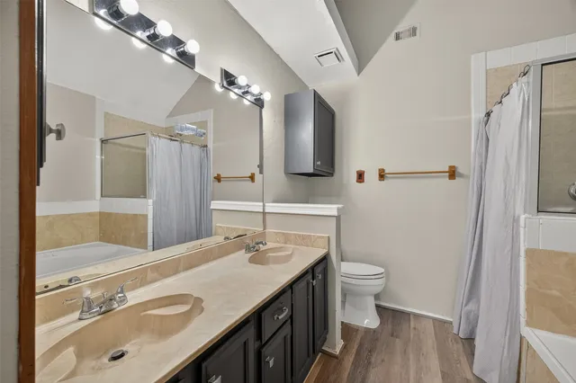 $224,900 | 917 Hartman Drive, Baytown, TX 77521