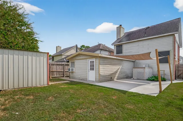 $224,900 | 917 Hartman Drive, Baytown, TX 77521