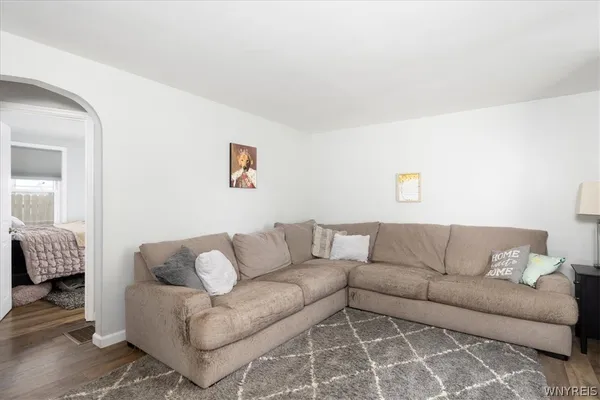 $227,000 | 8116 Lindbergh Avenue, Niagara Falls, NY 14304