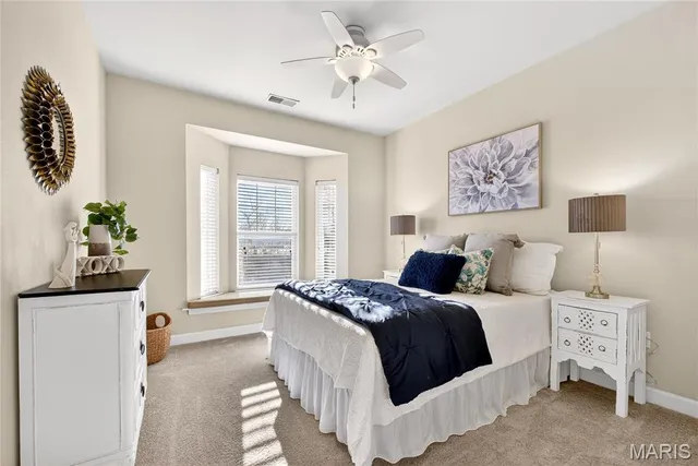 $170,000 | 2714 Mcknight Crossing Court, Rock Hill, MO 63119