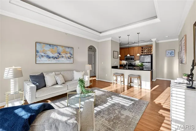 $170,000 | 2714 Mcknight Crossing Court, Rock Hill, MO 63119