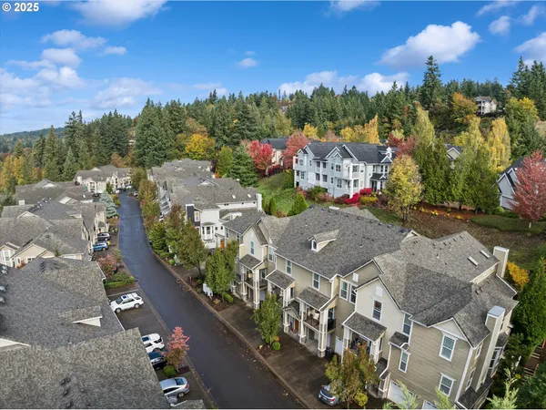 $399,900 | 3850 Summerlinn Drive, West Linn, OR 97068
