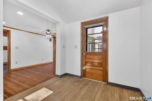 $2,000 | 12 Pine Street, Waterford, CT 06385