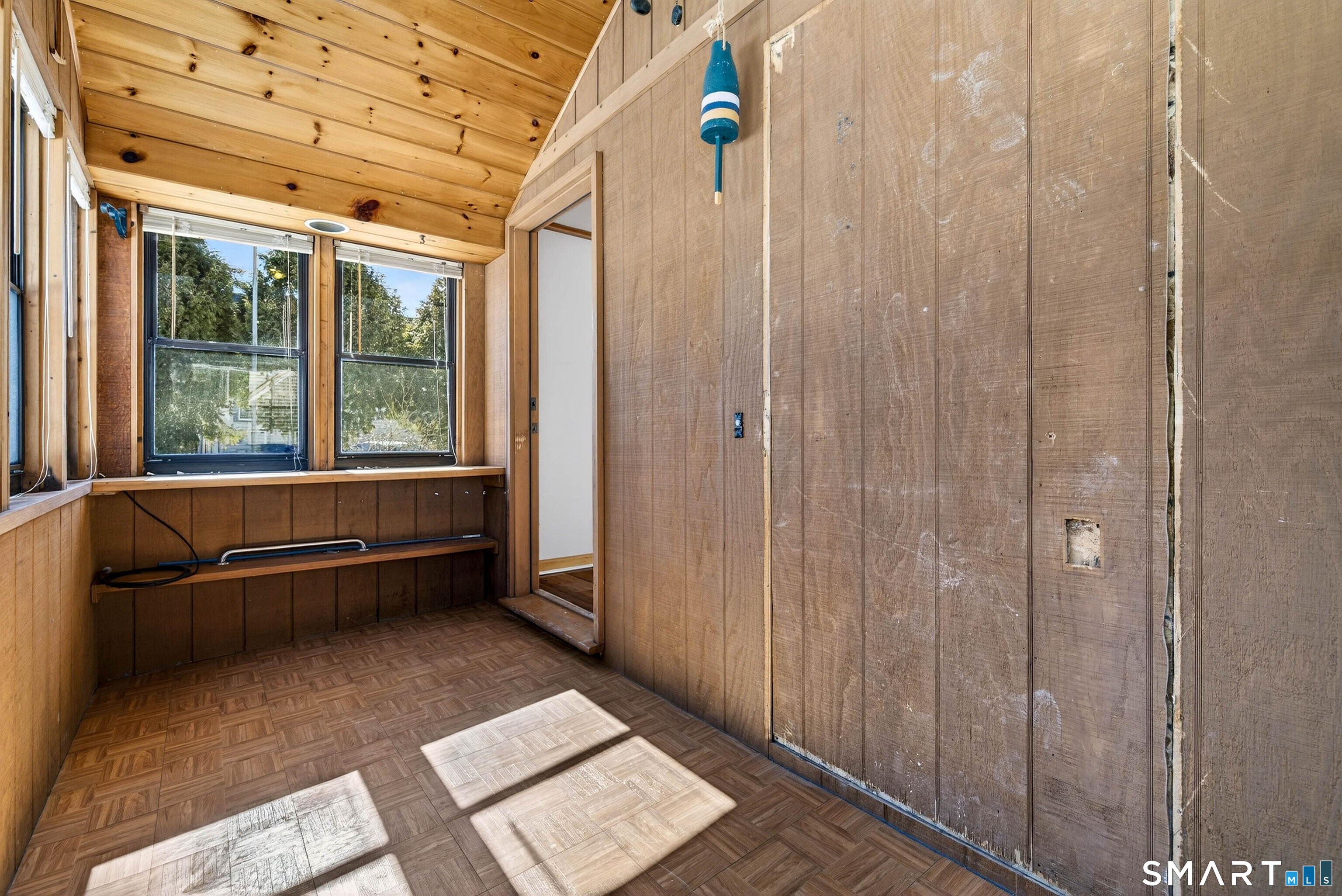 12 Pine Street Waterford, CT 06385 - Photo 5 of 28