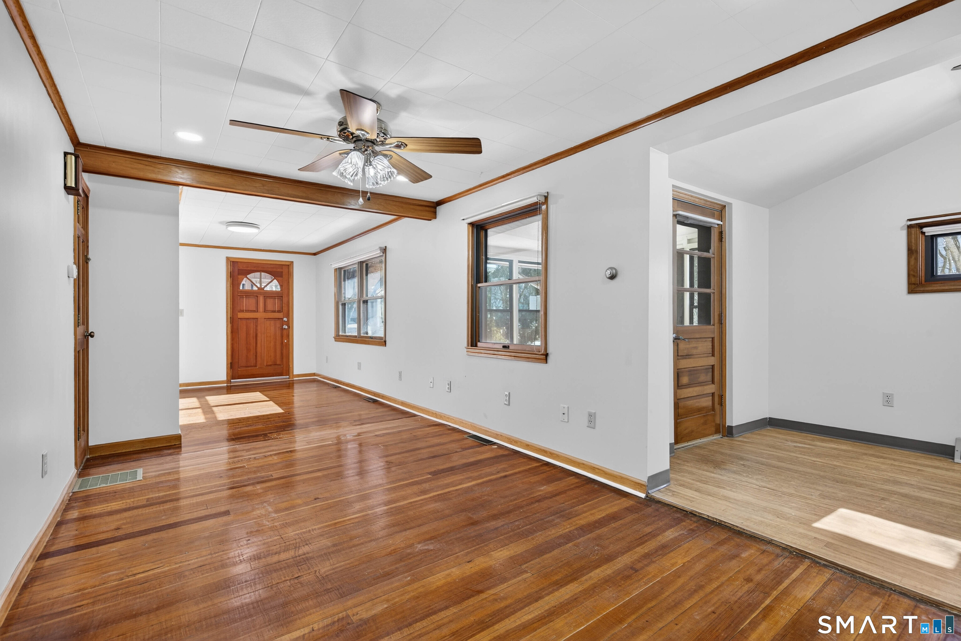 12 Pine Street Waterford, CT 06385 - Photo 9 of 28