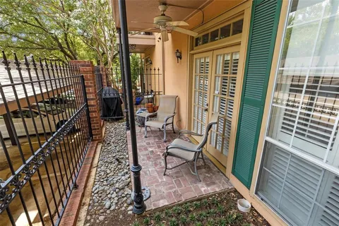 $189,500 | 6318 Richmond Avenue, Unit 4102, Dallas, TX 75214