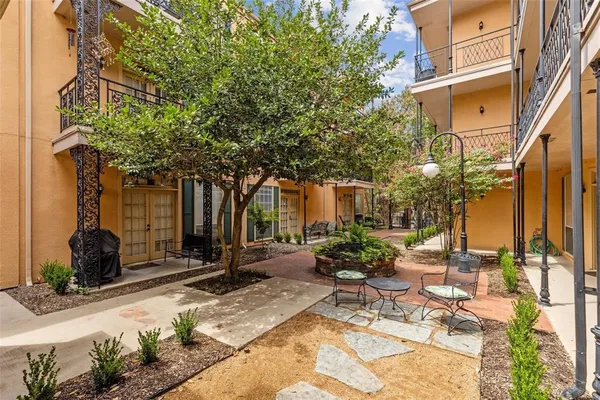 $189,500 | 6318 Richmond Avenue, Unit 4102, Dallas, TX 75214