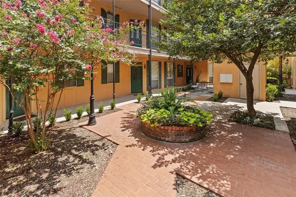 $189,500 | 6318 Richmond Avenue, Unit 4102, Dallas, TX 75214