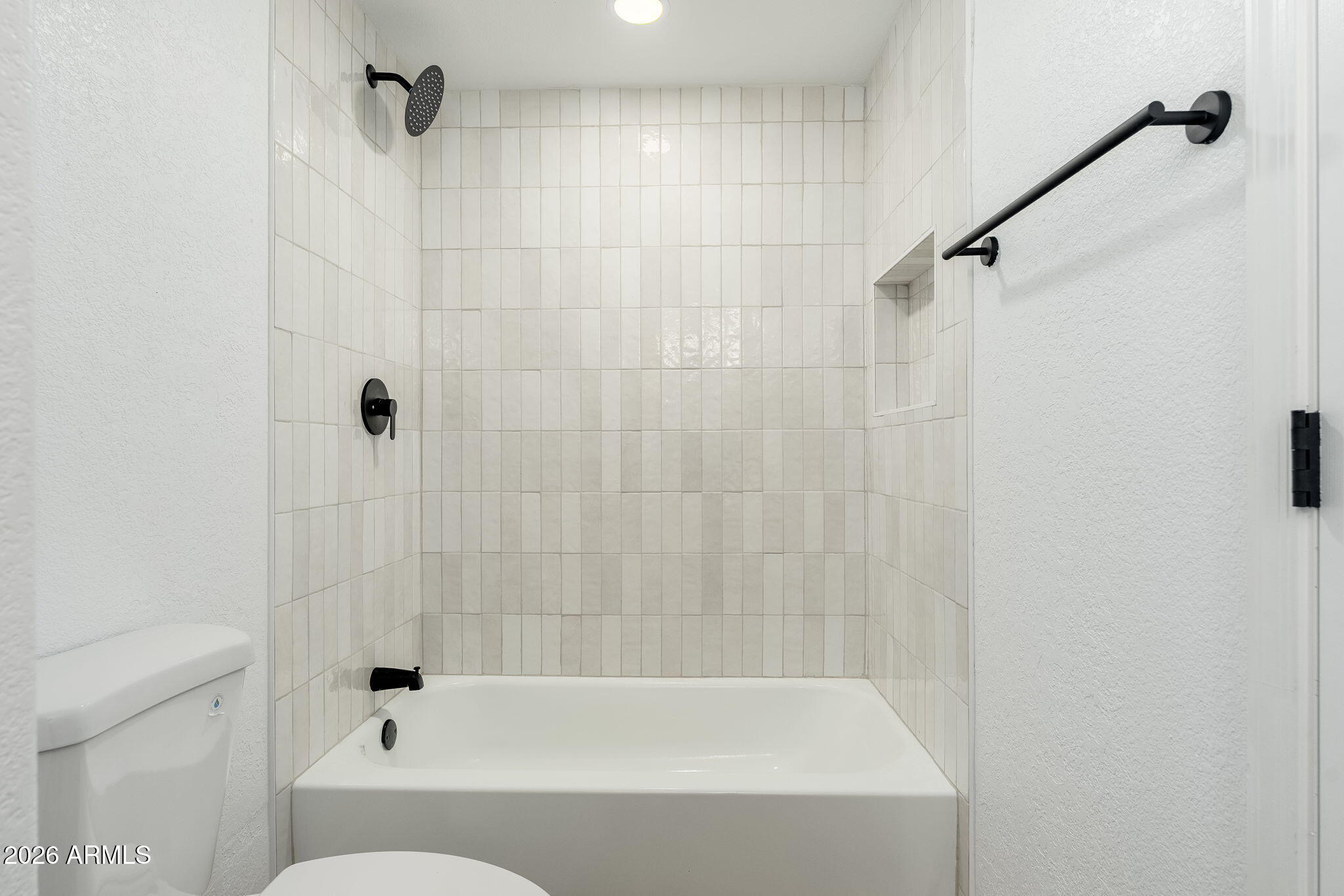 18250 North Cave Creek Road, Unit 161 Phoenix, AZ 85032 - Photo 25 of 44 18250 N Cave Creek Road Unit 161 - 23