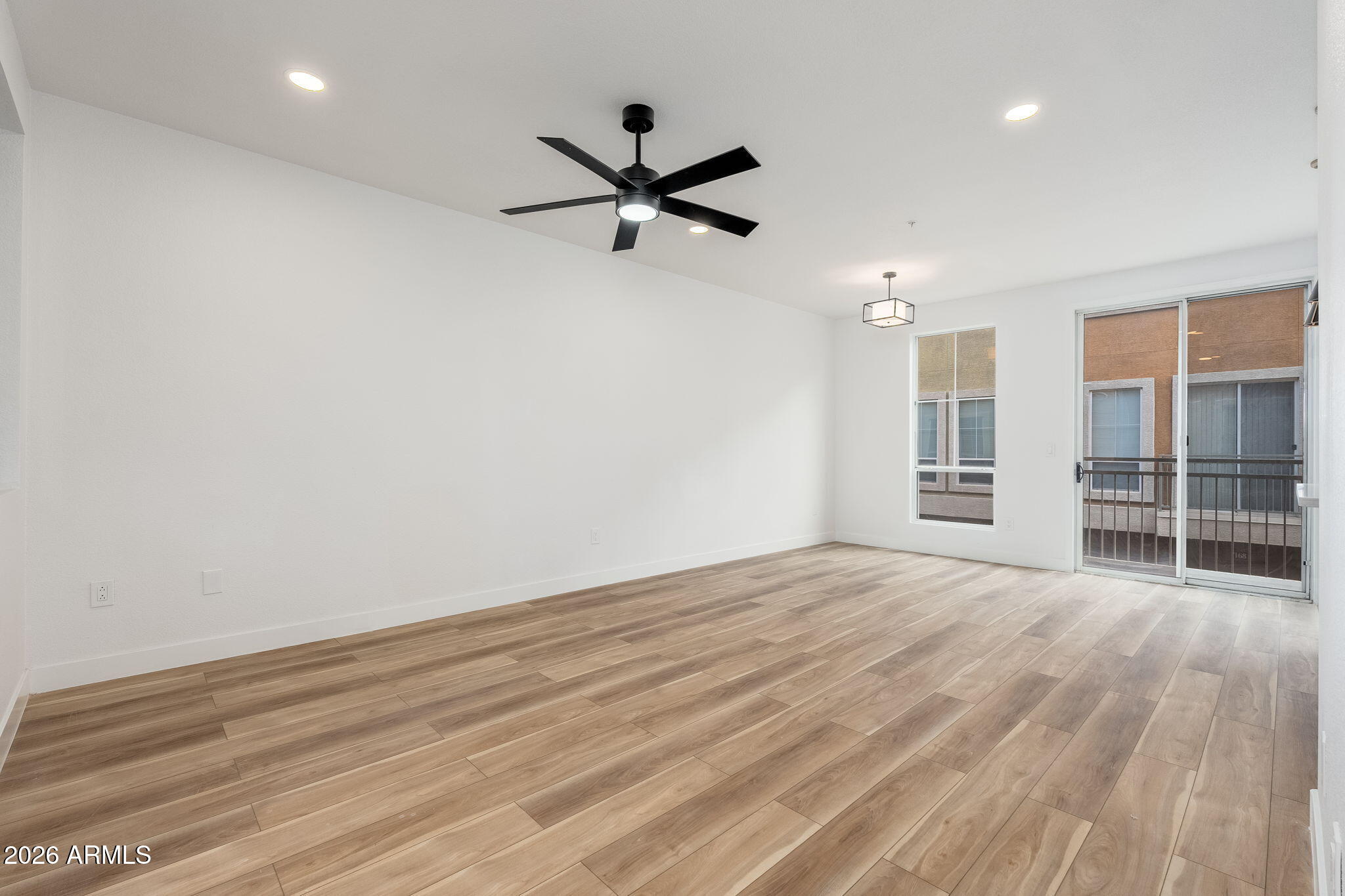 18250 North Cave Creek Road, Unit 161 Phoenix, AZ 85032 - Photo 6 of 44 18250 N Cave Creek Road Unit 161 - 05