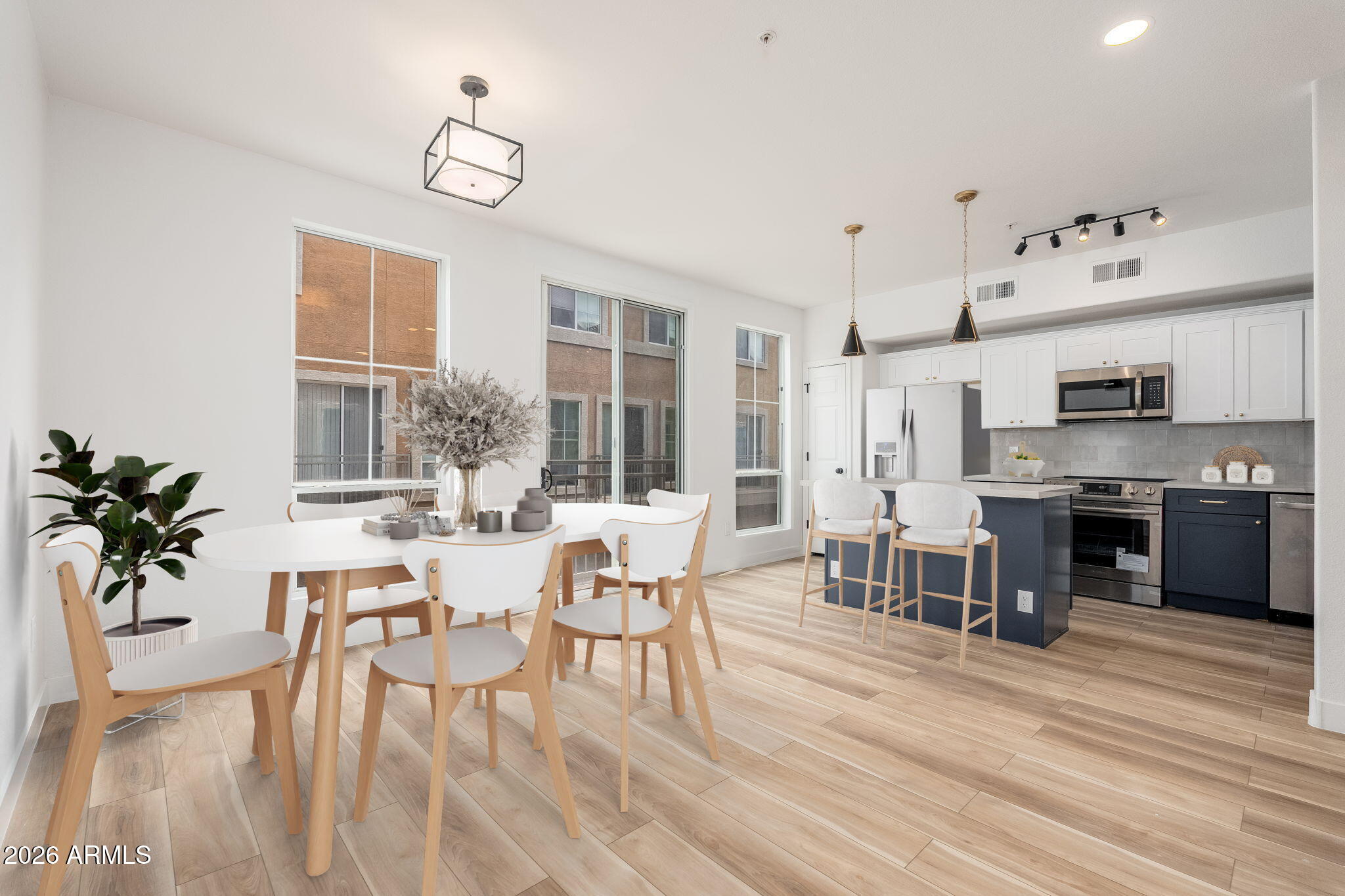 18250 North Cave Creek Road, Unit 161 Phoenix, AZ 85032 - Photo 8 of 44 18250 N Cave Creek Road Unit 161 - 07 VS