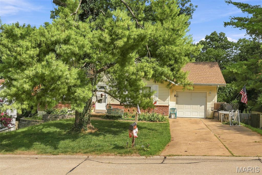 2103 Timber Lane Barnhart, MO 63012 - Photo 4 of 28