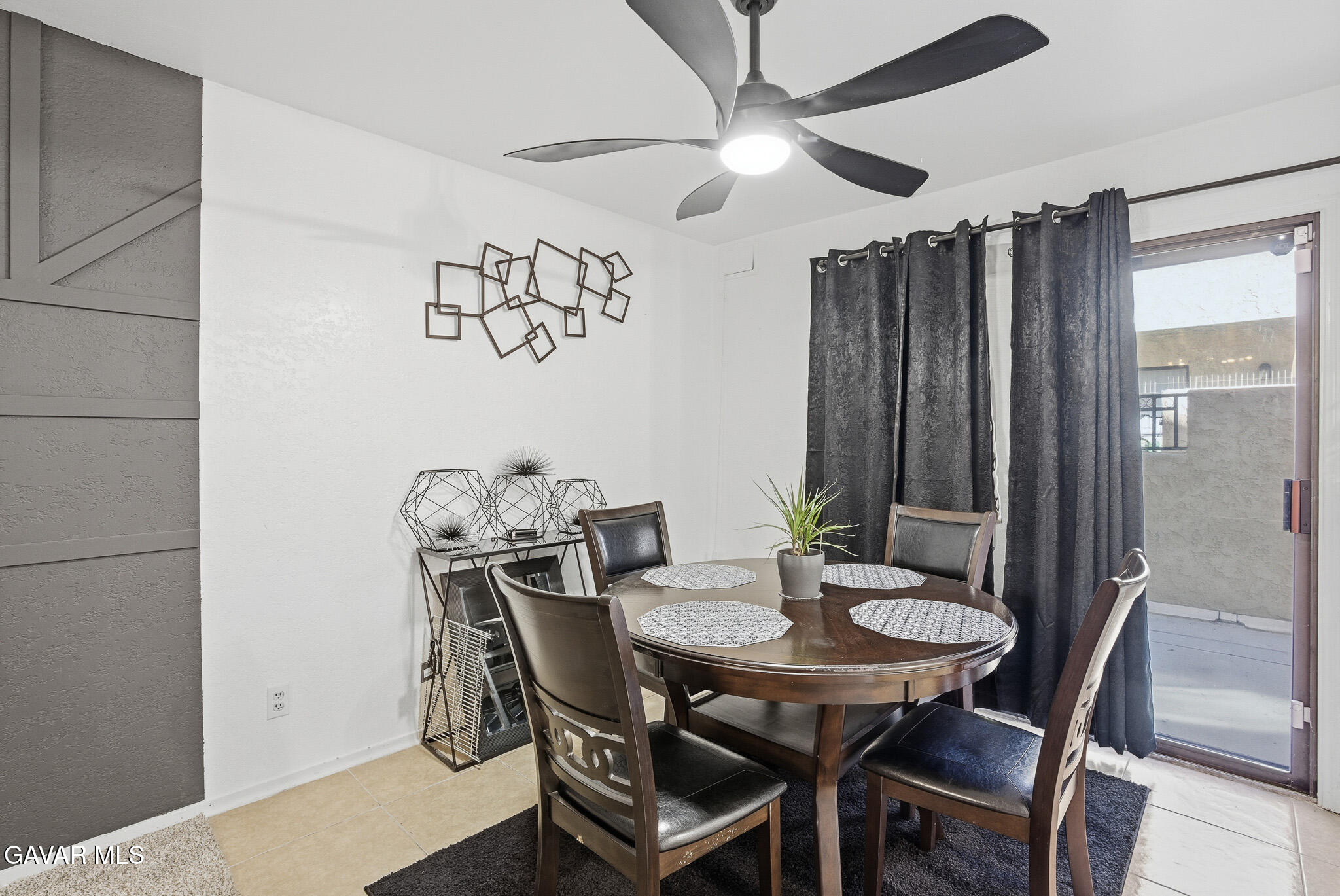 1340 J4 W West Lancaster, CA 93534 - Photo 6 of 26 _DSC7555