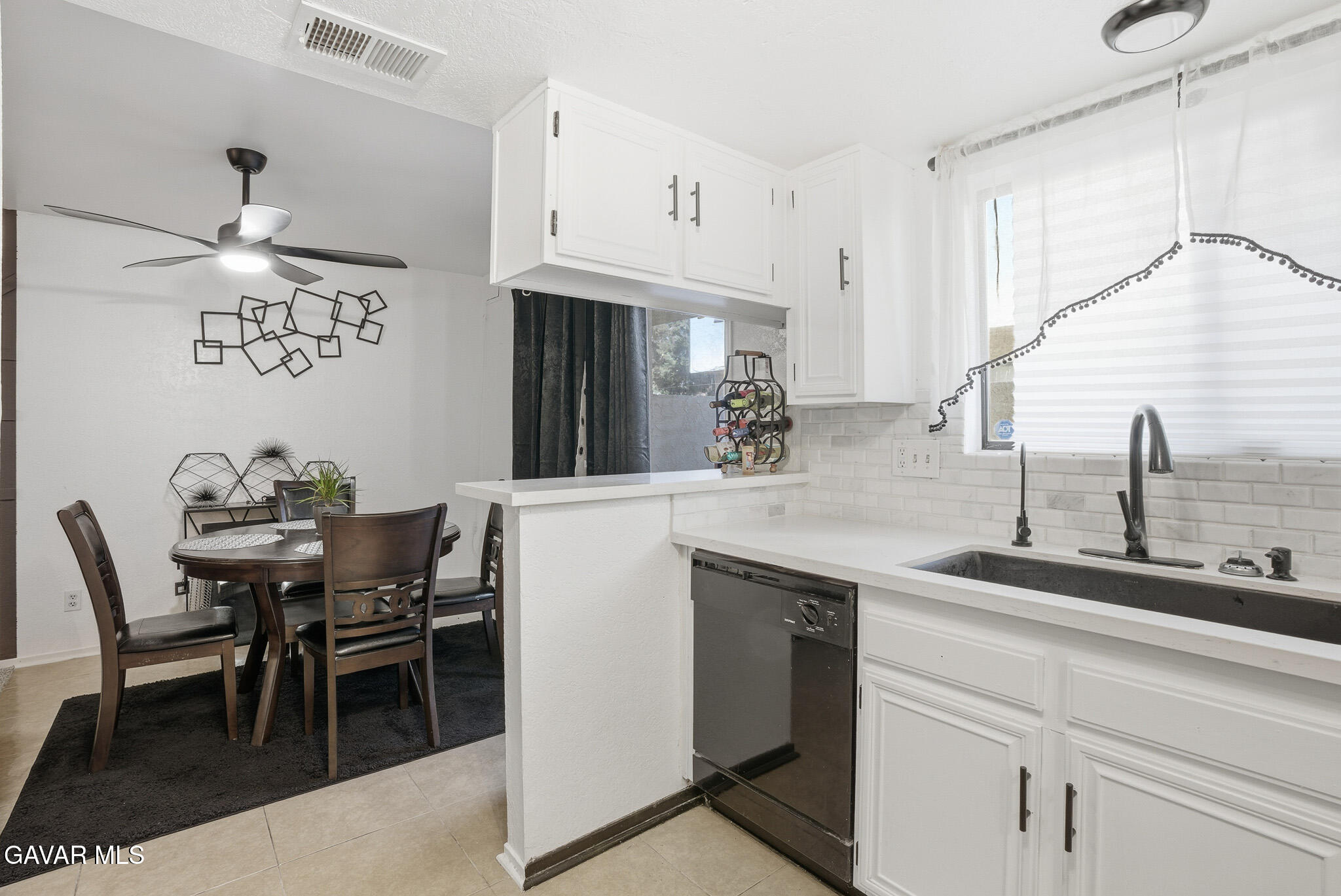 1340 J4 W West Lancaster, CA 93534 - Photo 10 of 26 _DSC7585