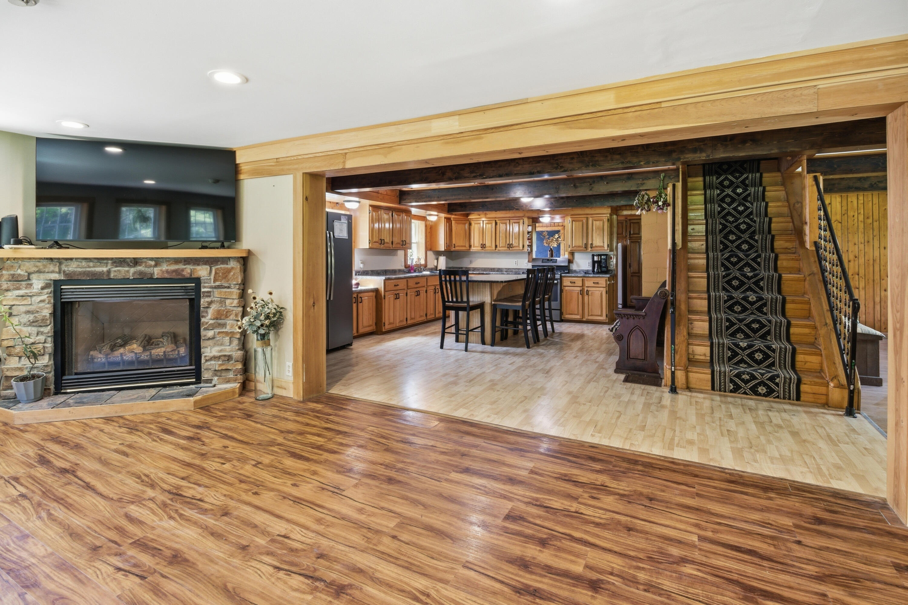 574 Canaan Road Skowhegan, ME 04976 - Photo 7 of 71 574 Canaan Skowhegan-2