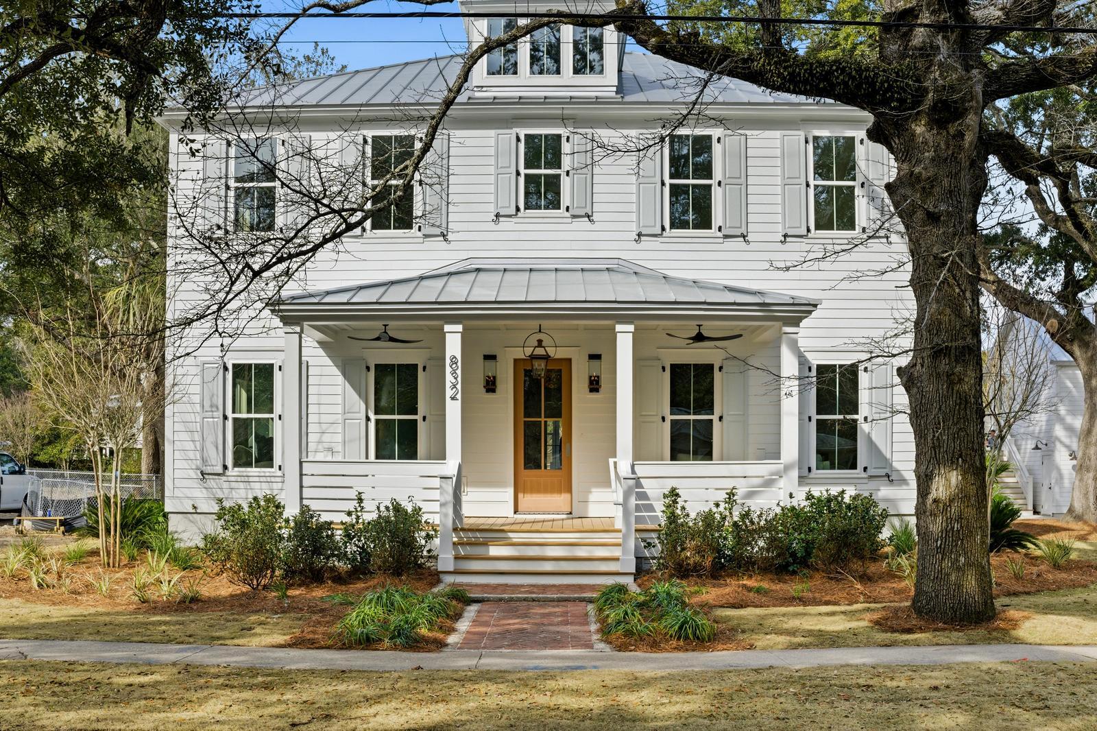 832 McCants Drive Mount Pleasant, SC 29464 - Photo 2 of 57 2