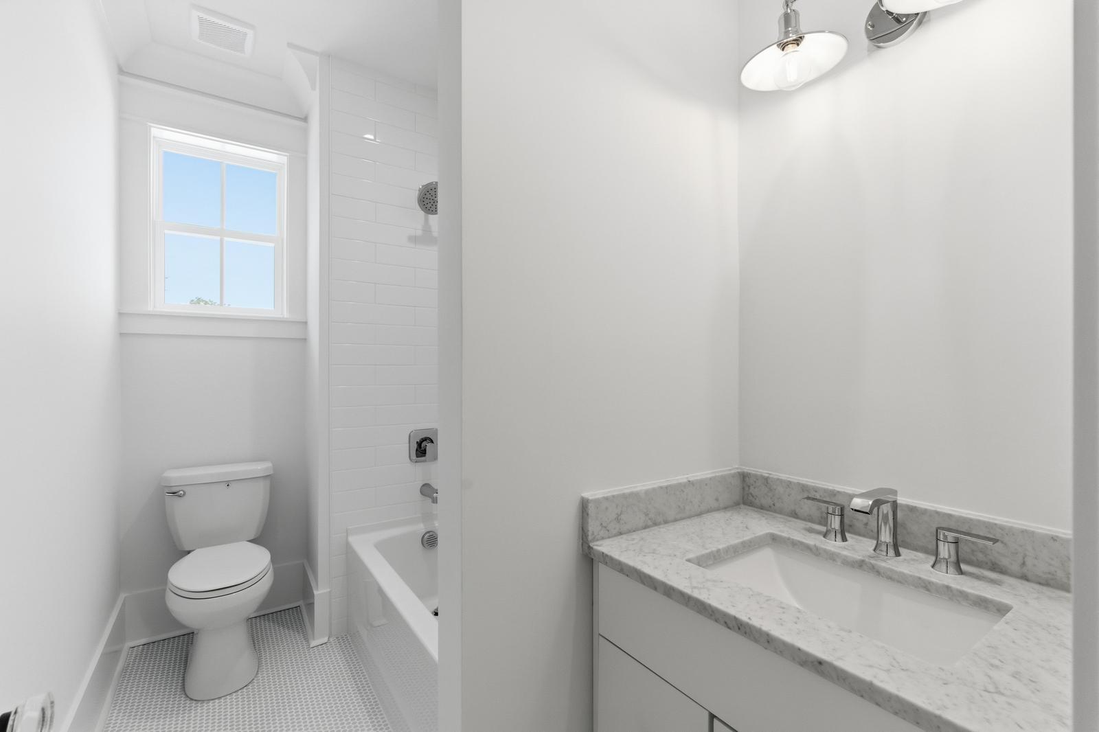 832 McCants Drive Mount Pleasant, SC 29464 - Photo 39 of 57 35