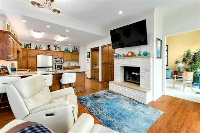 $615,000 | 6122 Northeast Upper Wood Road, Lee's Summit, MO 64064