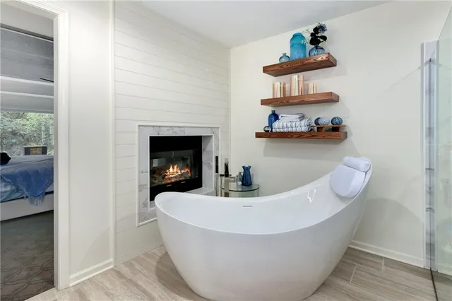 $615,000 | 6122 Northeast Upper Wood Road, Lee's Summit, MO 64064