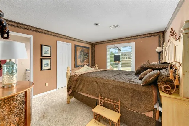 $615,000 | 6122 Northeast Upper Wood Road, Lee's Summit, MO 64064