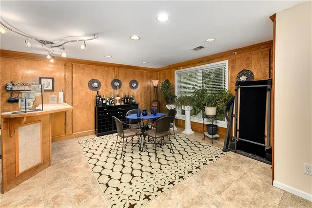 $615,000 | 6122 Northeast Upper Wood Road, Lee's Summit, MO 64064