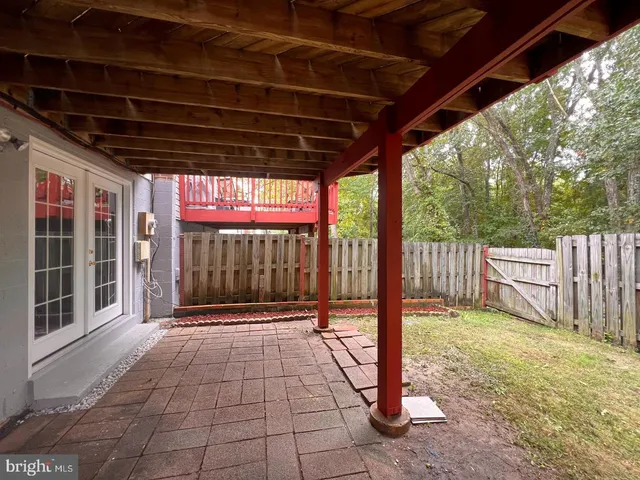 $1,200 | 5052 Harford Lane, Burke, VA 22015