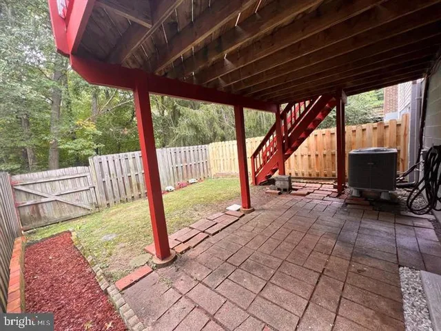 $1,200 | 5052 Harford Lane, Burke, VA 22015