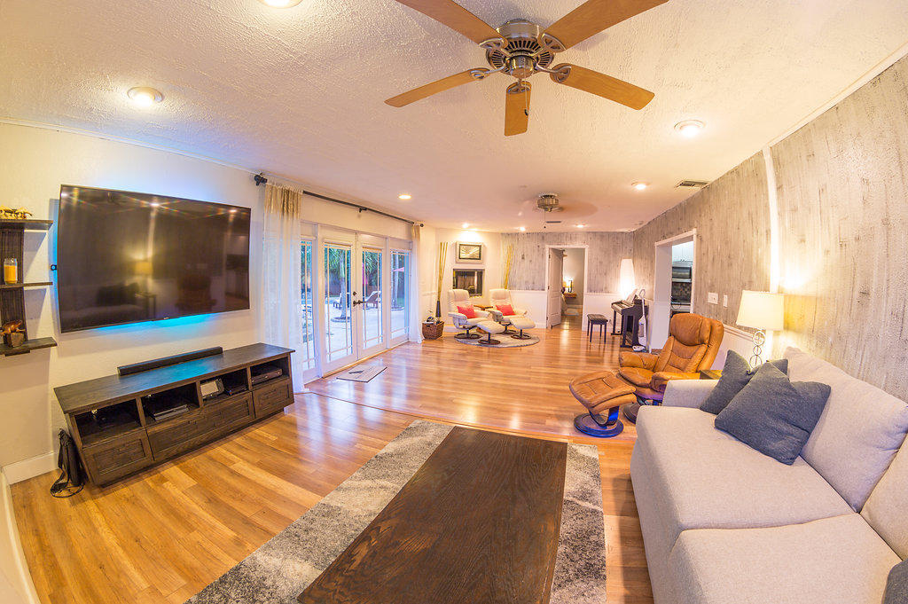 5050 Madison Road Delray Beach, FL 33484 - Photo 11 of 24 Living/Great room 2