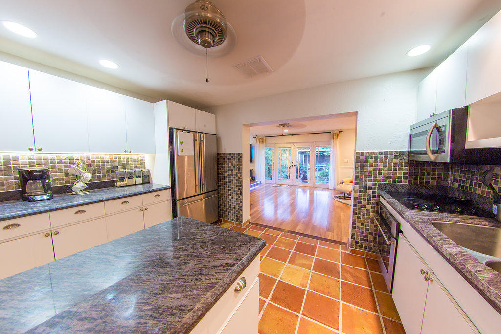 5050 Madison Road Delray Beach, FL 33484 - Photo 8 of 24 Inside the Kitchen