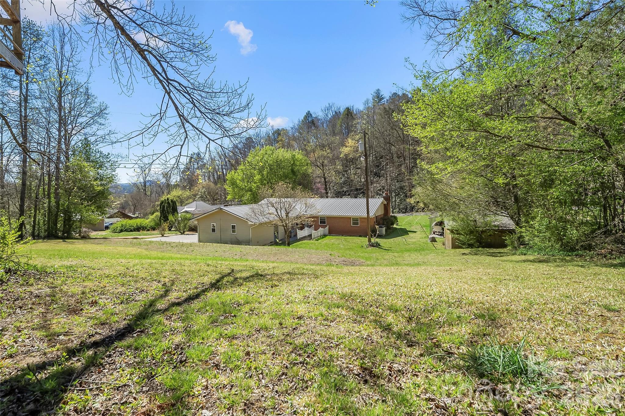 512 Paxton Creek Road Marion, NC 28752 - Photo 33 of 34