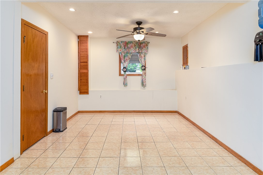 105 Lyman Street Pawtucket, RI 02860 - Photo 25 of 32
